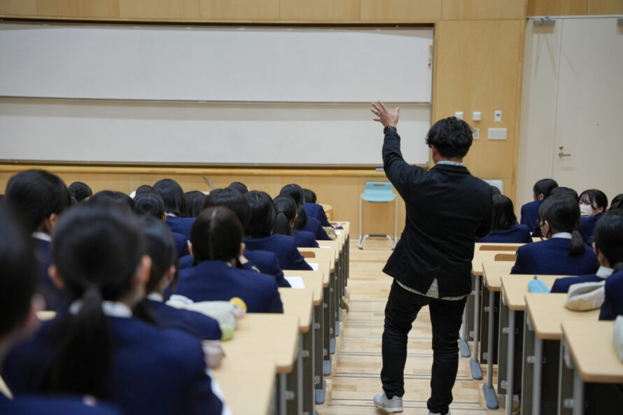 安田女子中学校3学年アントレプレナーシップ講演会